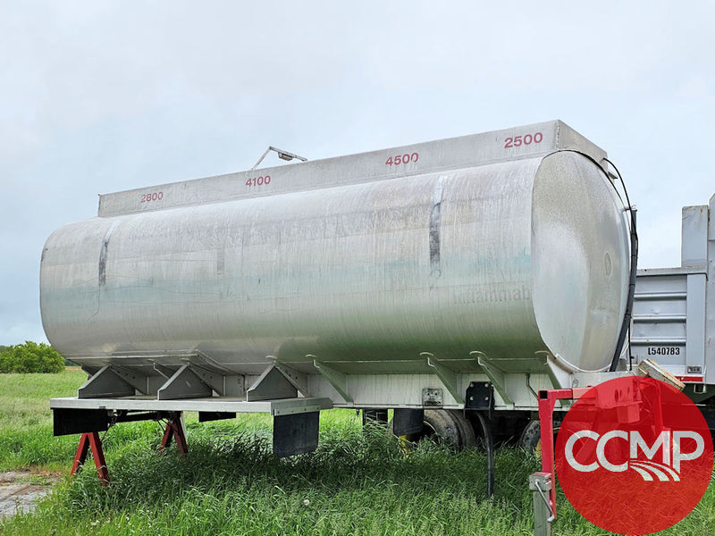 Load image into Gallery viewer, Manure Tank 3800 gallons
