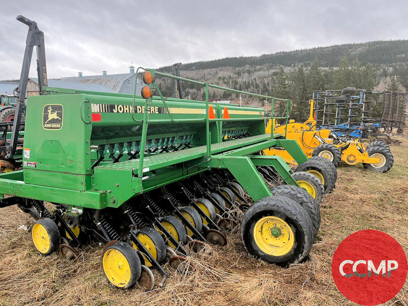 Load image into Gallery viewer, Seed Drill John Deere 750 
