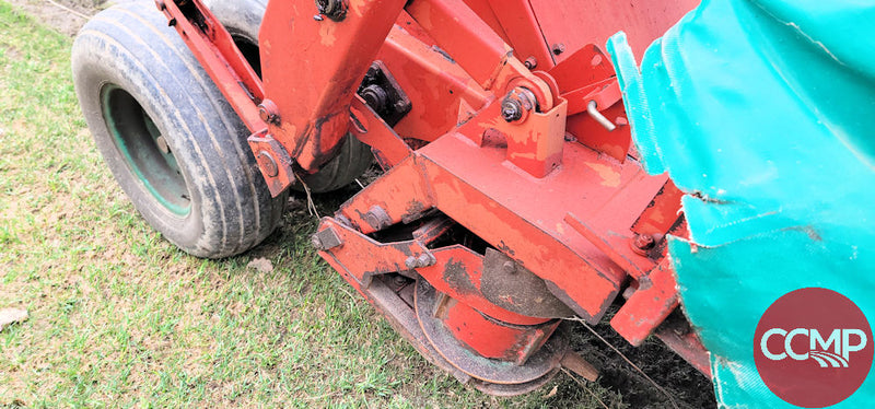 Load image into Gallery viewer, Mower - Trailed Kverneland Taarup 338B

