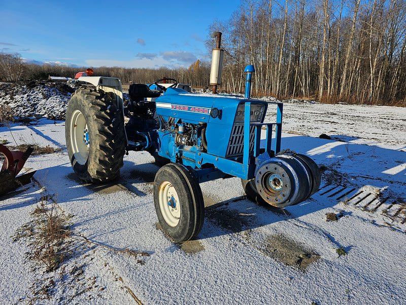 Load image into Gallery viewer, Tractor Ford model 4000
