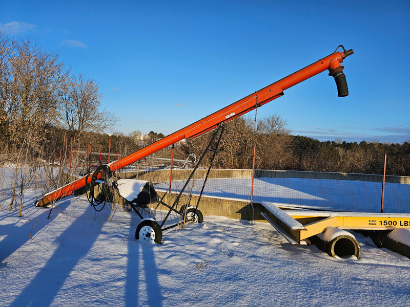 Load image into Gallery viewer, Grain Auger Brandt 8 inches X 30 feet
