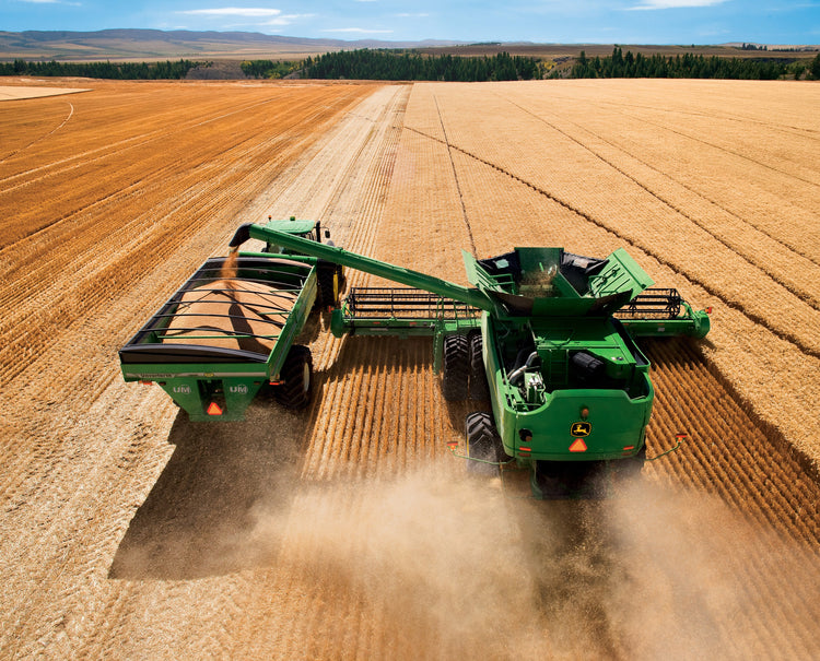 Brokerage of agricultural machinery and specialized products